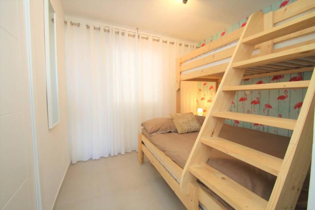 New! Modern Right On The Beach! Apartment Miami Playa
