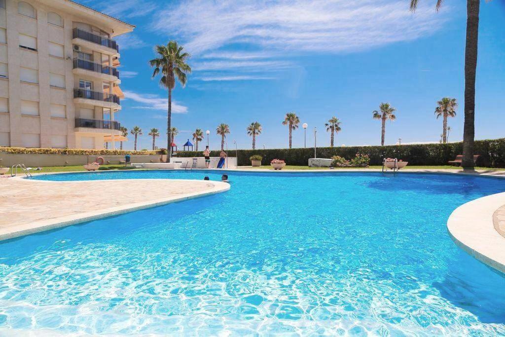 New! Modern Right On The Beach! Miami Playa
