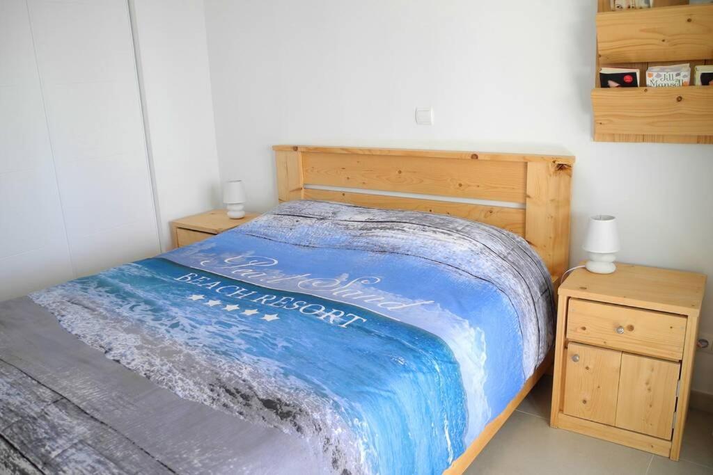 New! Modern Right On The Beach! Apartment *